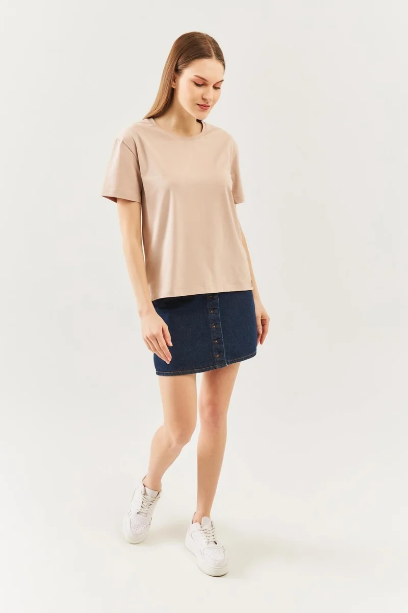 Butikgiz Açık Kahve Oversize Rahat %100 Pamuklu Penye Bisiklet Yaka Kısa Kol Basic T-Shirt