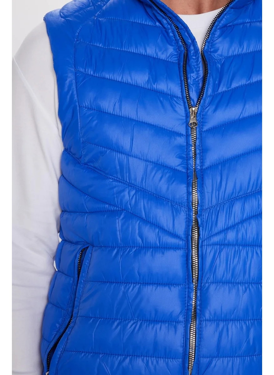Tudors Men's Standard Fit Stand Collar Pocket Zippered Dark Blue Puffer Vest