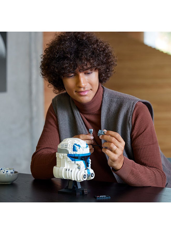 LEGO - Star Wars Captain Rex Helmet Building Kit for Adults; Collectible, Brick-Built Memorabilia for Display; Fun Gift Idea for Fans, Age 18+ (854 Pieces) 75349 - Image 1