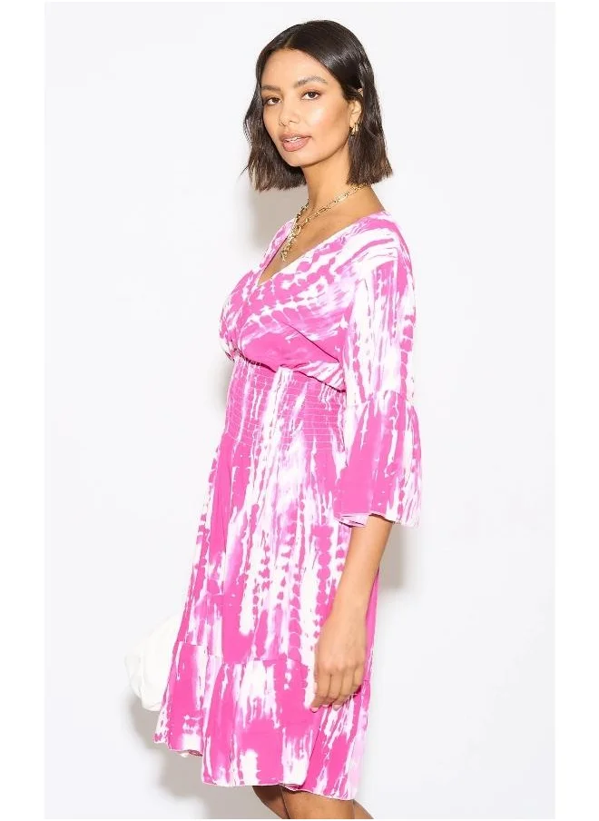 Hoxton Gal Pink & White Printed V-Neck Mini Dress with 3/4 Sleeves and Shirred Waist – Relaxed Fit