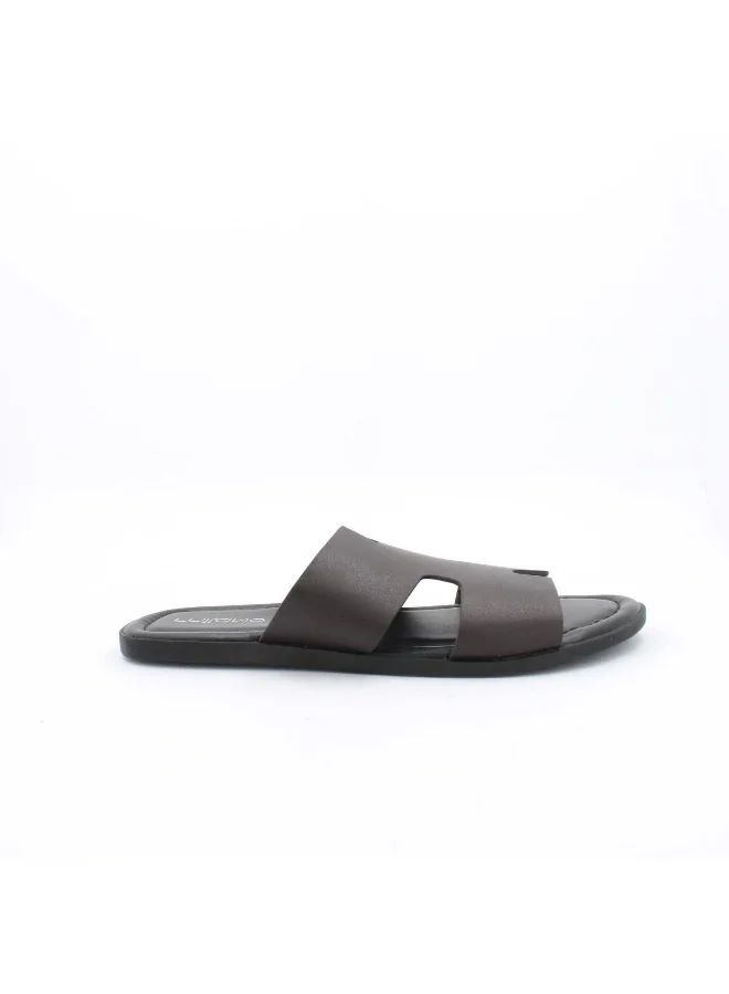DAVI Sandals
