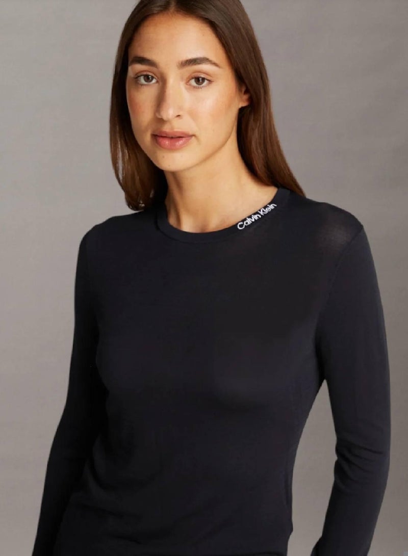 كالفن كلاين جينز سترة من الفسكوز الناعم - Image 3