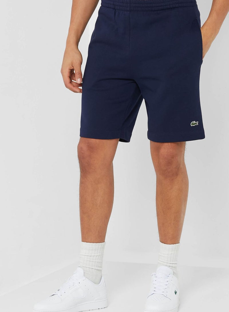 لاكوست شورت أساسي - Image 1