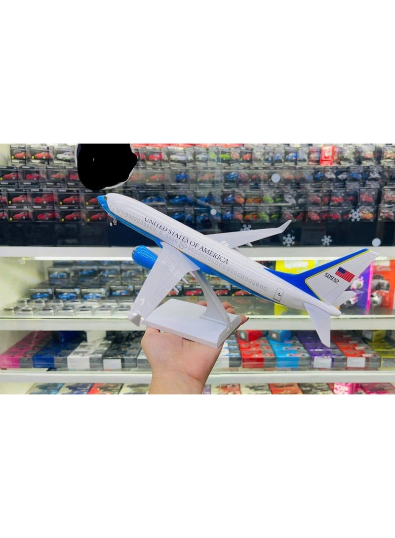 أمريكان مجسم طائرة مصبوب (Diecast) بطول 30 سم – لعبة طائرة قابلة للاقتناء مع قاعدة تثبيت – مثالي لعشاق الطيران والأطفال (هدية عيد ميلاد أو هدية عيد الميلاد المجيد). - Image 4