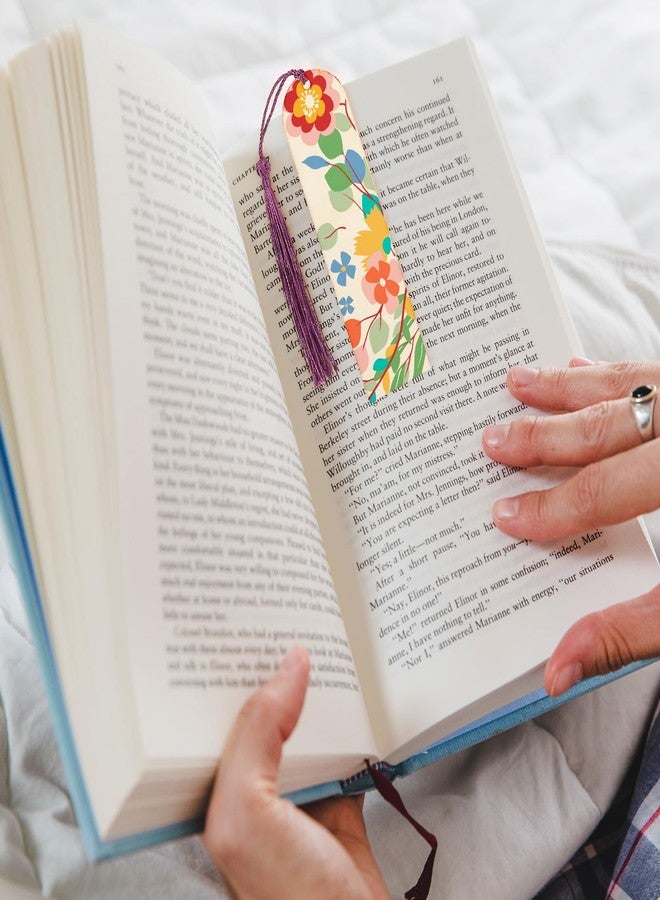 Telooco مجموعة صنع فواصل كتب خشبية غير مكتملة، 120 قطعة، 120 قطعة فواصل كتب خشبية مثقوبة، و120 قطعة شرابة ملونة، فواصل كتب خشبية فارغة بكميات كبيرة، مثالية للأعمال اليدوية، والرسم، وتزيين الحفلات. - Image 5