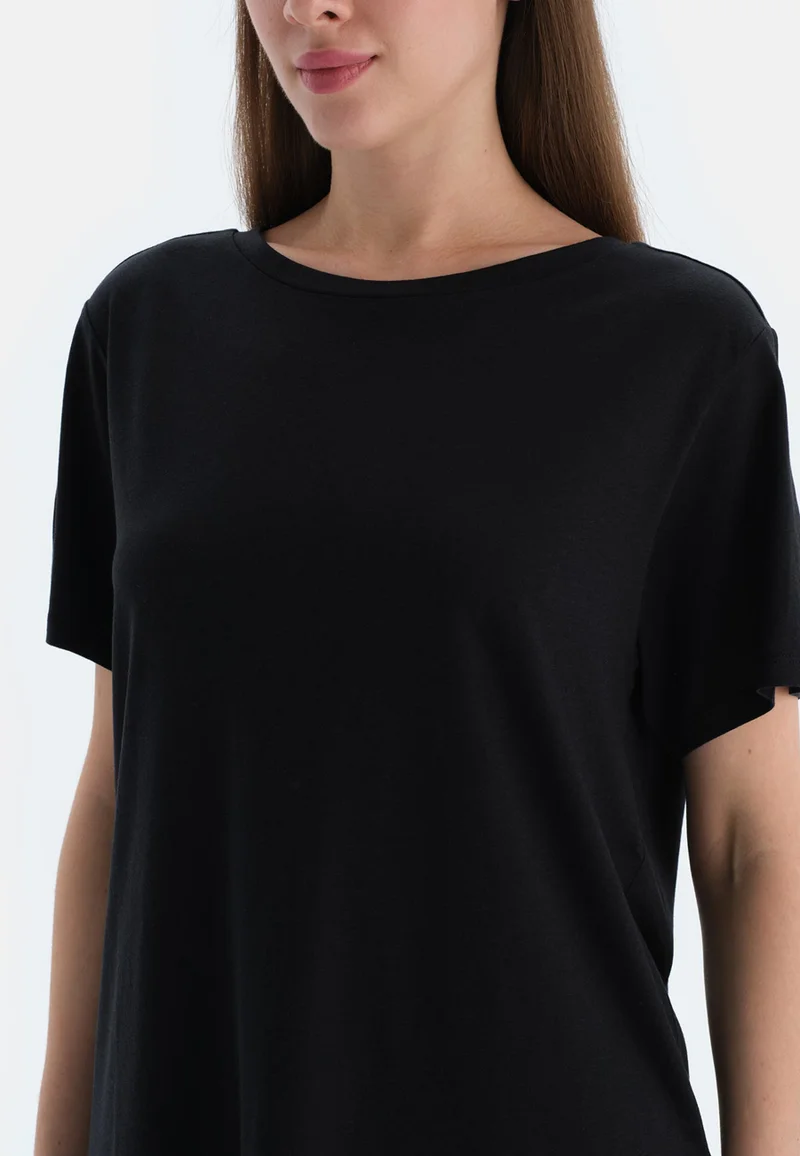 dagi Regular/Classic Fit T-shirt Boat Neck Lyocell Activewear