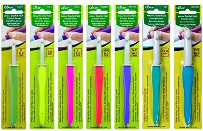 Amour Crochet Hooks - Set of 7 - For Working with Thick Yarns