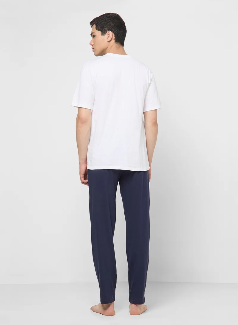 سفنتي فايف Nightwear T-Shirt & Pants Sets