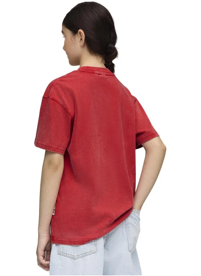 بوما تيشرت Scuderia Ferrari Sportswear مزين برسمة سيارة للشباب