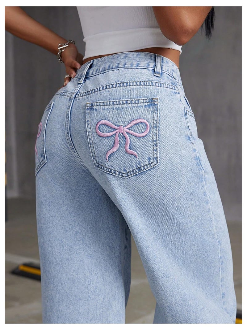 Floerns Women's Bowknot Embroidery Jeans Y2k Straight Leg Boyfriend Denim Pants Light Wash - Image 5
