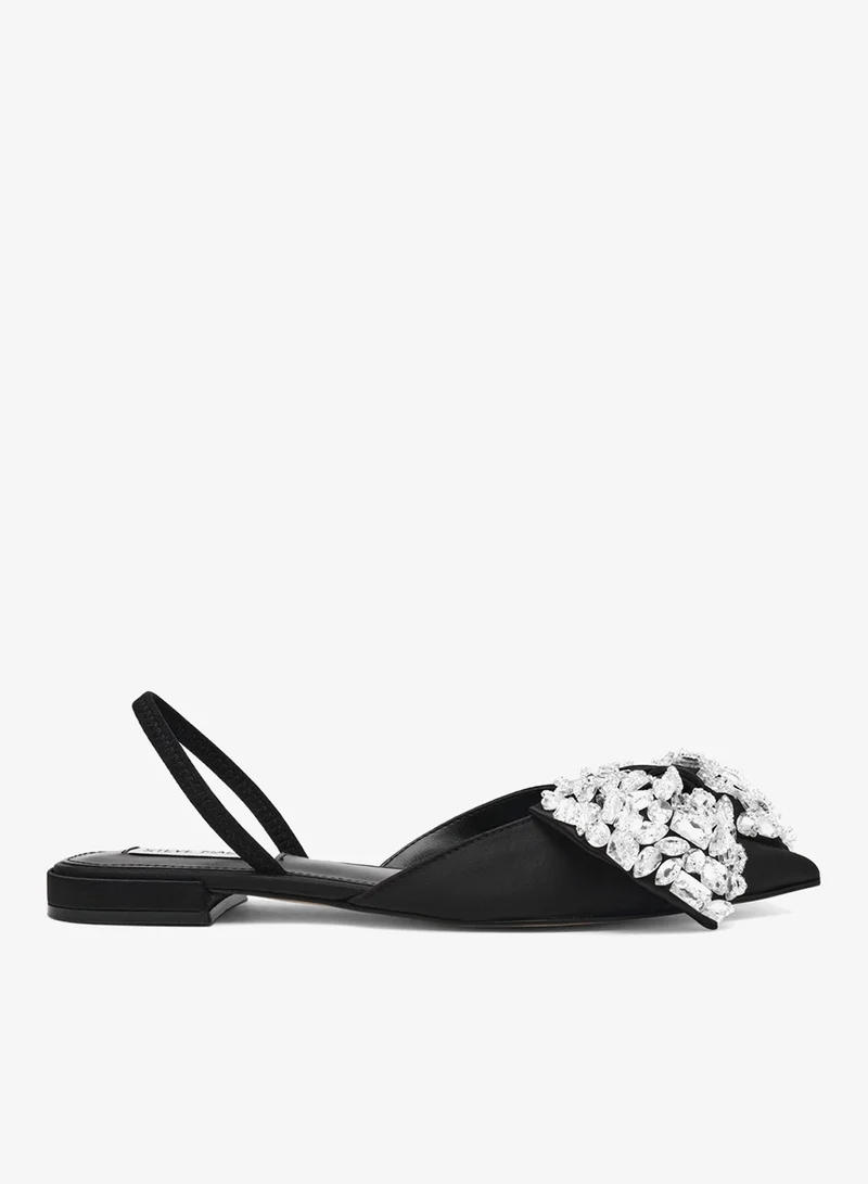 STEVE MADDEN Sloane St. Black Flat Sandals
