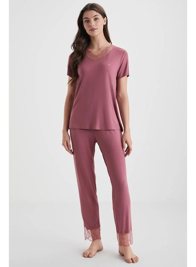 Penye Mood Soft-textured pajama set.