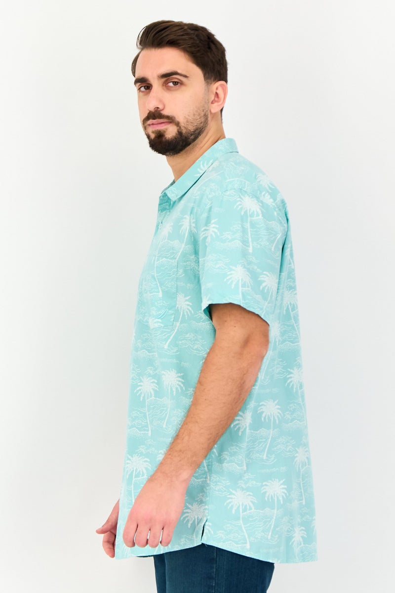 NAUTICA قميص رجالي بقصة كلاسيكية بطباعة شاملة بأكمام قصيرة، متعدد الألوان - Image 4