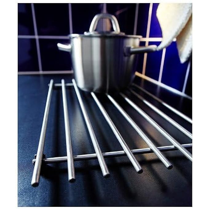Verdi Lamplig Stainless Steel 50 Cm X 28 Cm Trivet With Plastic Anti Slip Feet - Image 3