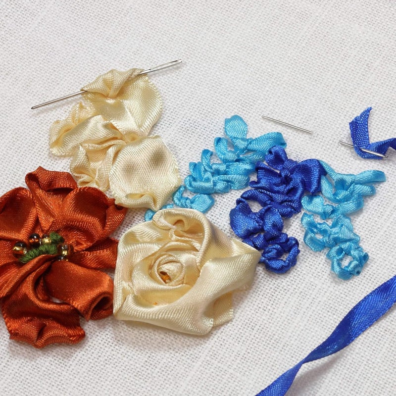 Dritz 56RE Ribbon Embroidery Hand Needles, Assorted Sizes, Nickel (14-Count) - Image 2