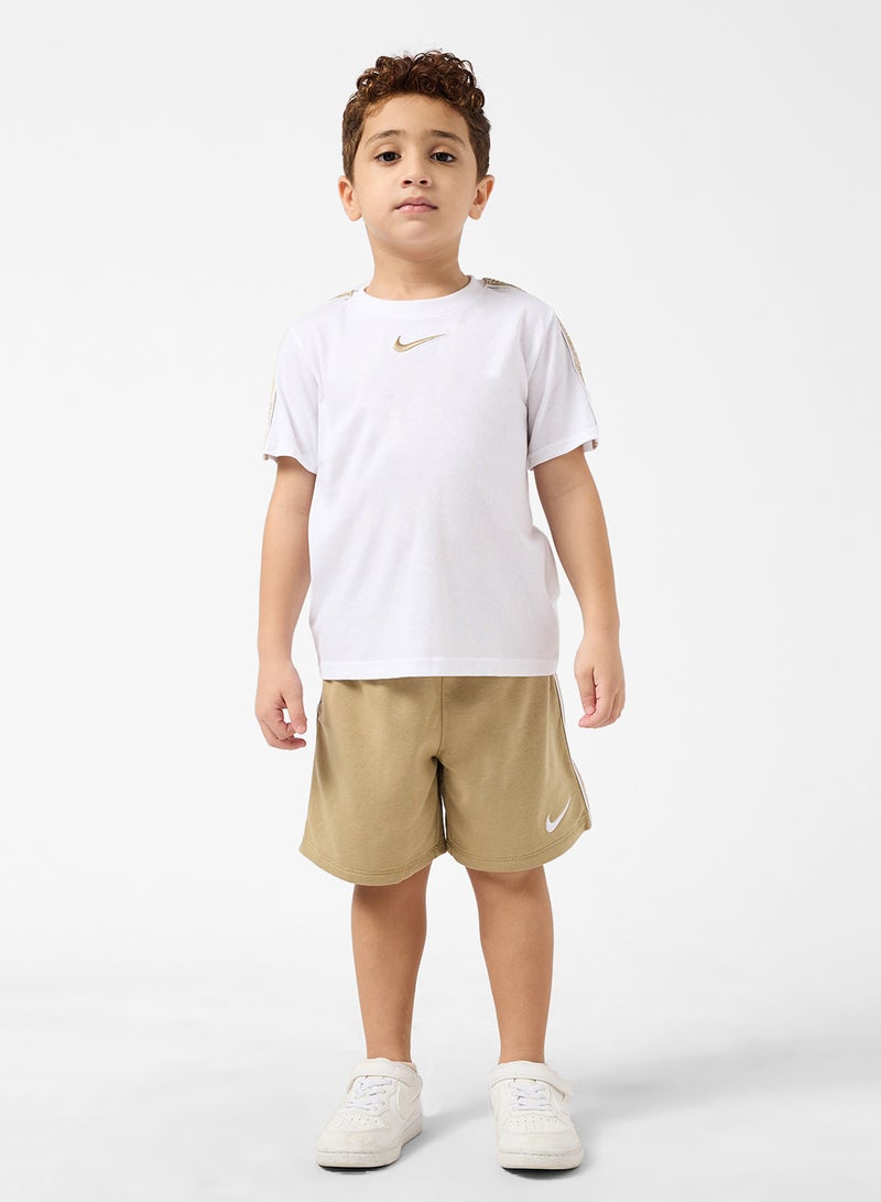 نايكي طقم شورتات محبوكة للأطفال من بولي باك - Image 5