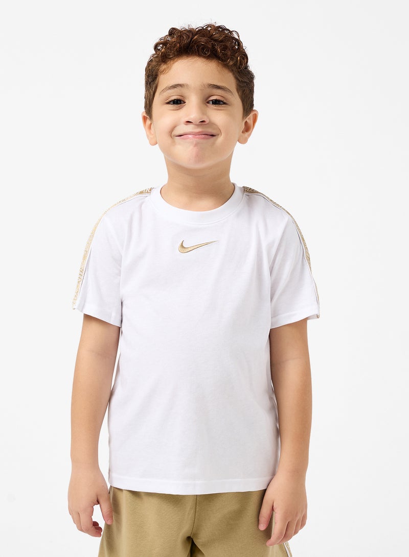 نايكي طقم شورتات محبوكة للأطفال من بولي باك - Image 3