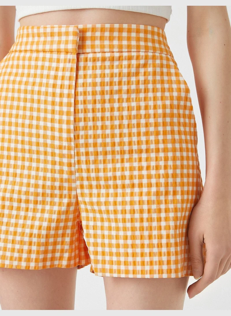 KOTON Checked Mini Short Pocket Cotton
