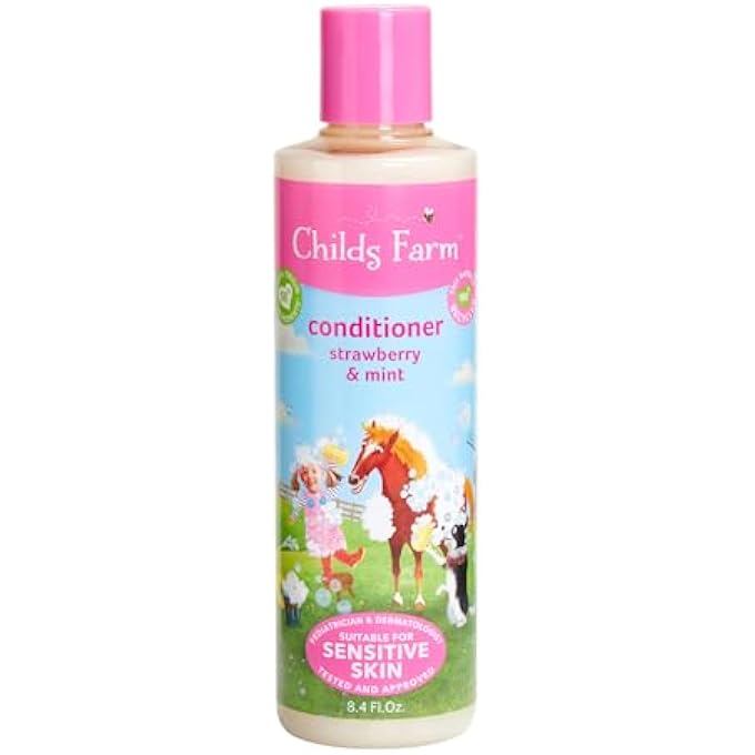 Childs Farm , KIDS HAIR CONDITIONER FOR DRY, SENSITIVE SKIN & SCALP, STRAWBERRY & ORGANIC MINT, CONDITIONS & NOURISHES, VEGAN, CRUELTY-FREE, 8.4 FL OZ - Image 1