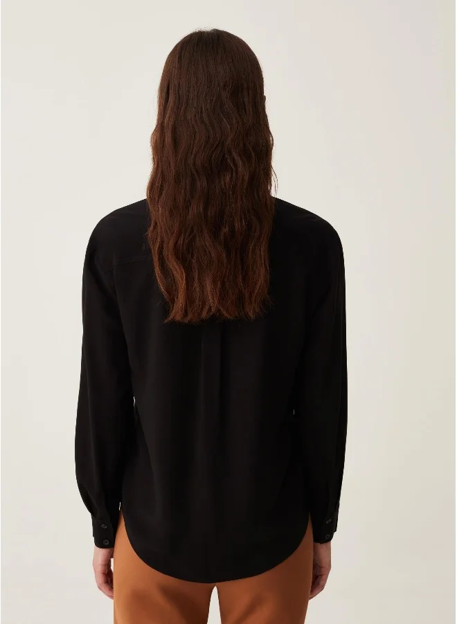 او في اس Shirt in viscose with pocket