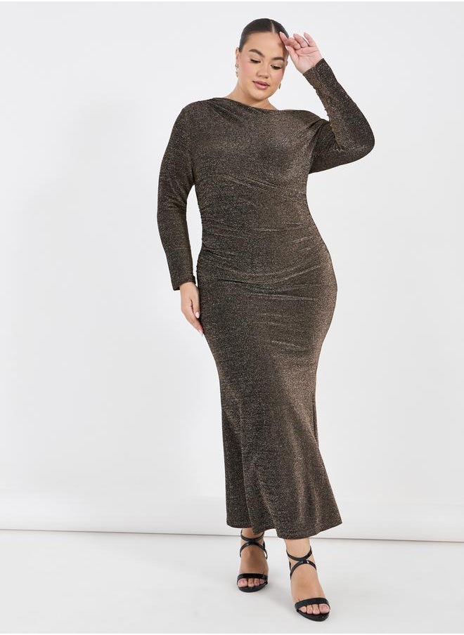 Styli Plus Size One Shoulder Neck Mermaid Hem Maxi Dress  - Image 4