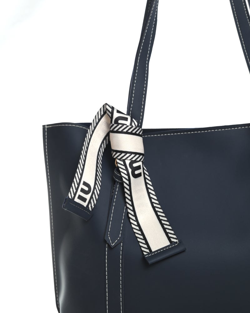 حقيبة كتف عملية وعصرية – مثالية لمختلف الاستخدامات - Image 2