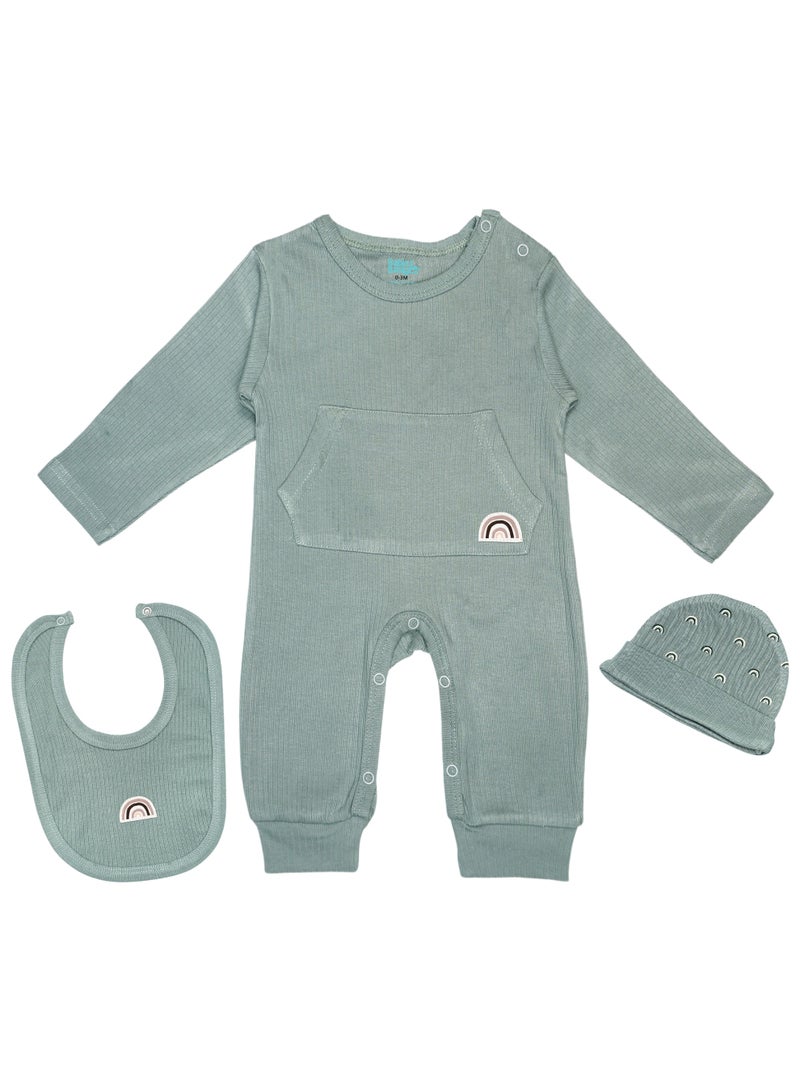 بابيز_بيسك بيبيز بيسك طقم من القطن المضلع يتضمن سليب سوت / رومبر مع قبعة ومريلة - Image 1