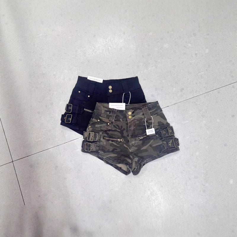Women's High-Waist Camo Cargo Denim Shorts - Image 4