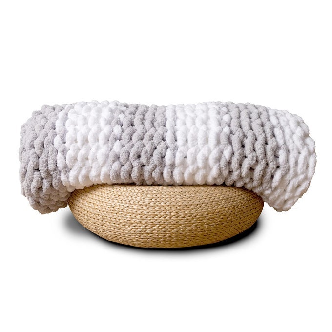 CHUNKY KNIT BLANKET THROW 100 HAND KNIT WITH JUMBO CHENILLE YARN 50X60 GRAY AND WHITE STRIPES
