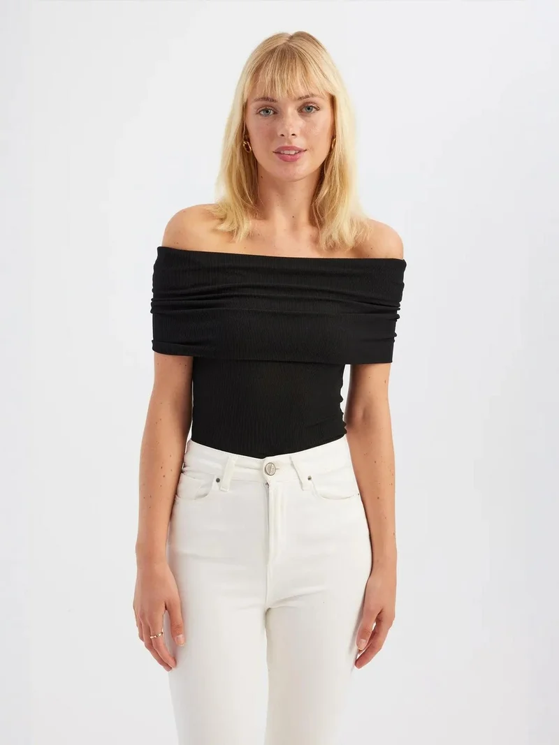 HICCUP Solid Off Shoulder Top