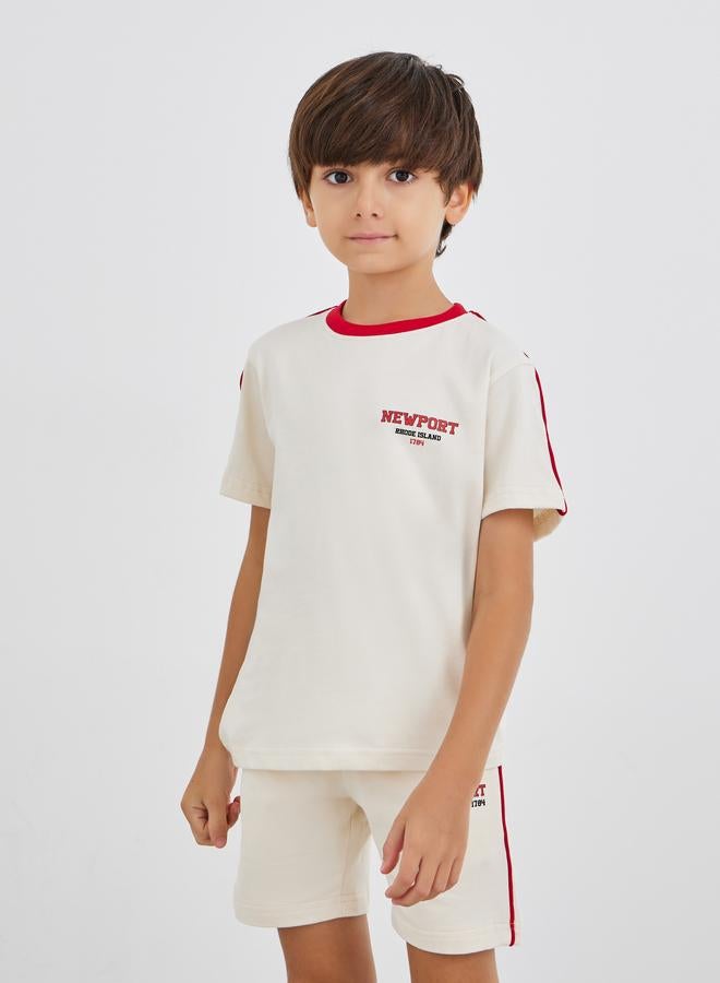 Styli Slogan Print T-Shirt and Shorts Set - Image 2