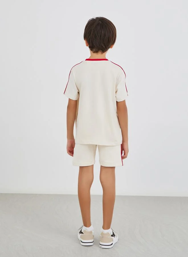 Styli Styli Slogan Print T-Shirt and Shorts Set