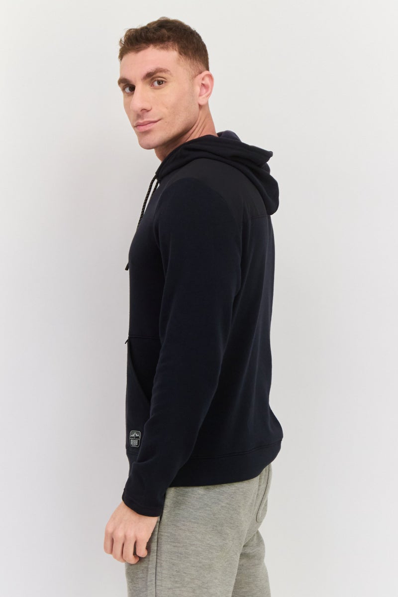 Men Sportswear Fit Brand Logo Long Sleeves Outdoor Sweatshirt, Black