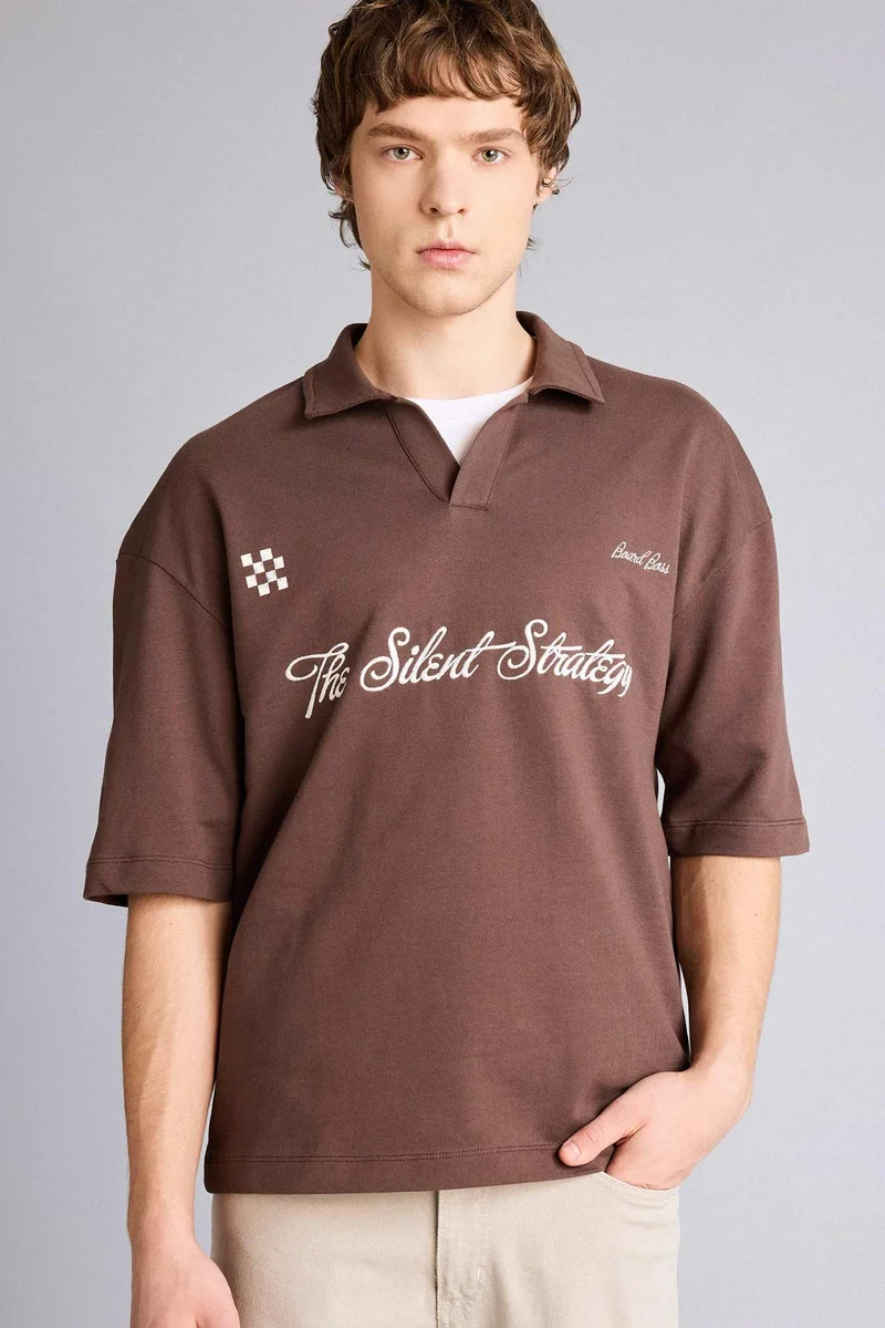 ديفاكتو Loose Fit Polo Collar Polo T-Shirt