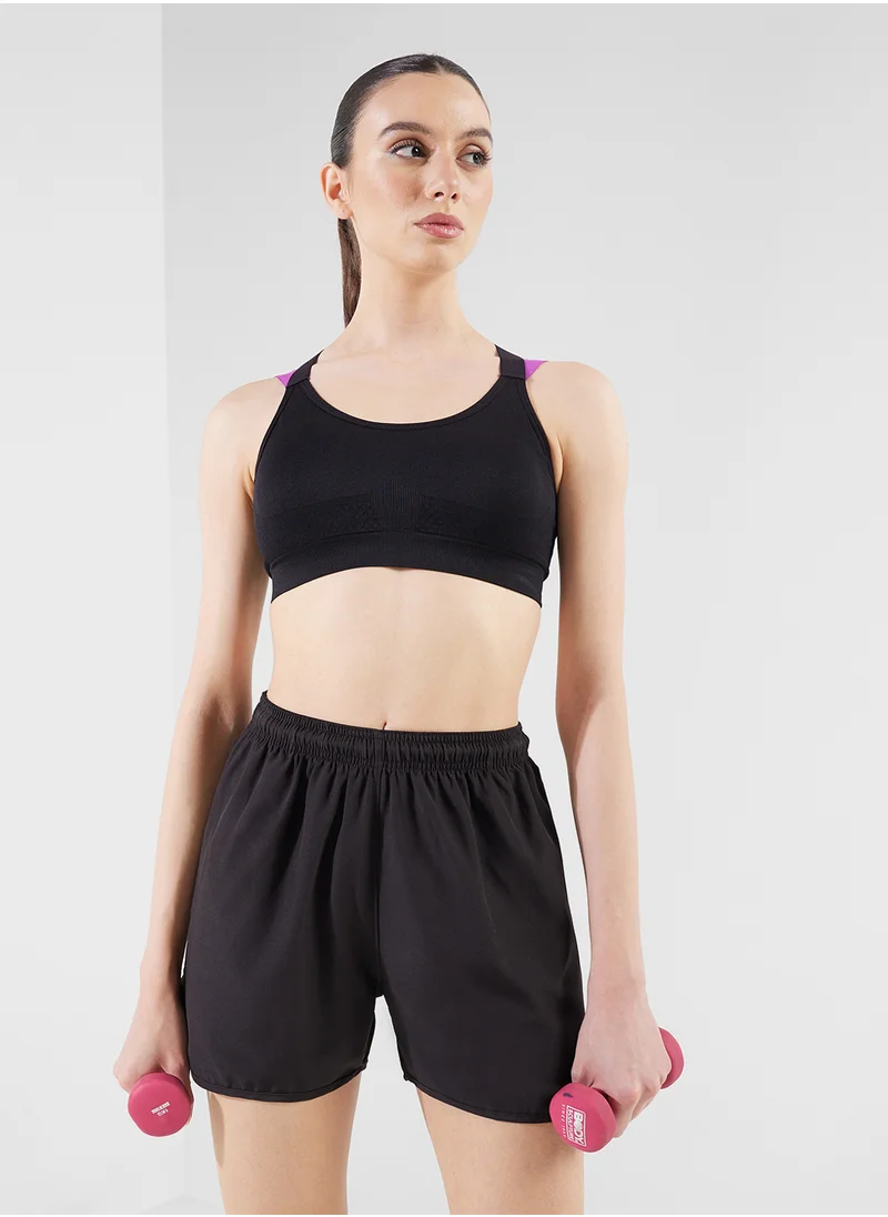فورورد Medium Support Contrast Band Detail Sports Bra