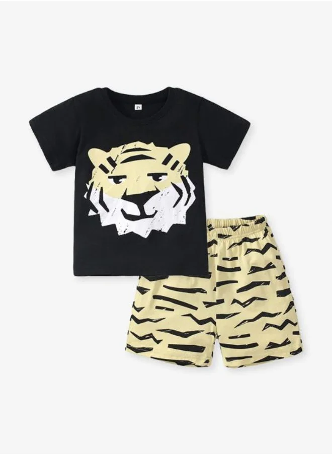 يونيكي Black Crew Neck Short Sleeve Printed Tshirt & Shorts