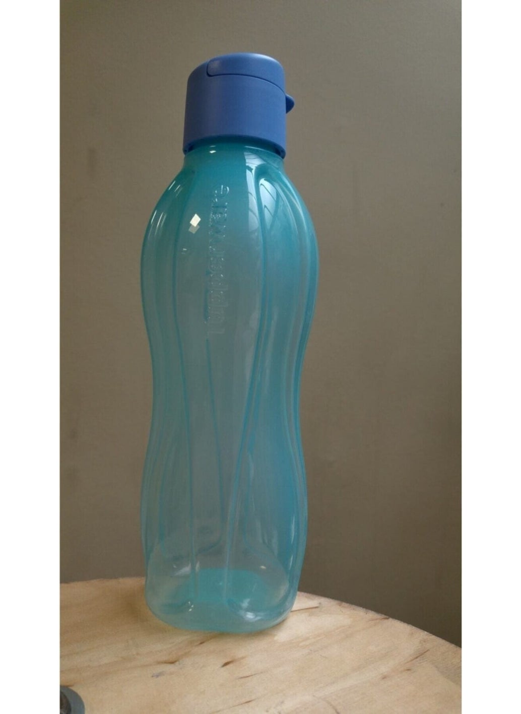 Tupperware Eco Bottle 750 ml - Blue  - Image 1