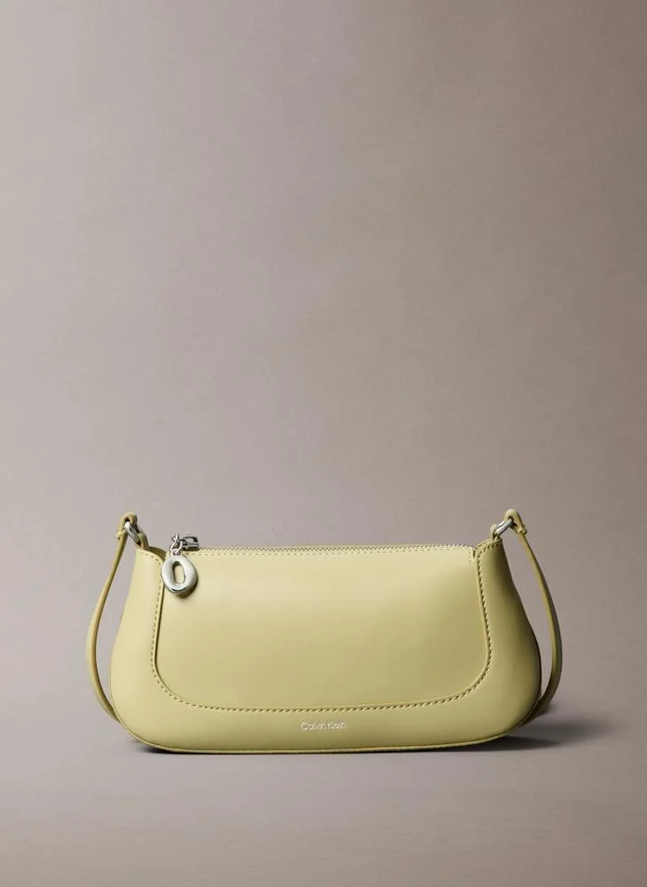كالفن كلاين Logo Hardware Zip Crossbody