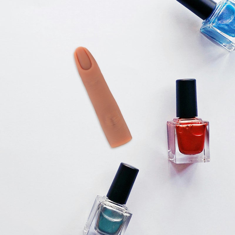 💄 نموذج إصبع للتدريب على الأظافر الأكريليك مرن وقابل للثني مناسب لهواة الأظافر لون شوكولاتة - Image 5