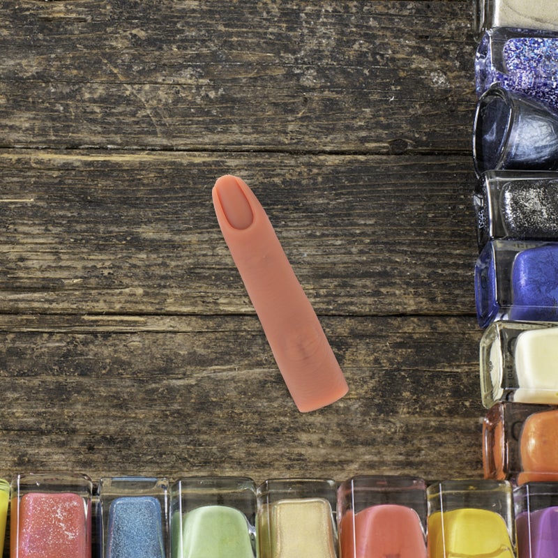 💄 نموذج إصبع للتدريب على الأظافر الأكريليك مرن وقابل للثني مناسب لهواة الأظافر لون شوكولاتة - Image 3