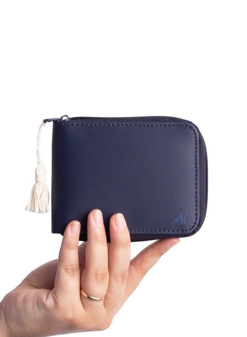 ايه ار سابلاي Ar Bella Wallet من Arij Bags | محفظة حريمي بسوستة بخامة مقاومة للمياه للاستخدام اليومي، تشيل 14 كارت + جيب كاش + جيب سري + نافذة بطاقة + حماية RFID (11 × 9 × 2 سم) (كحلي) - Image 5