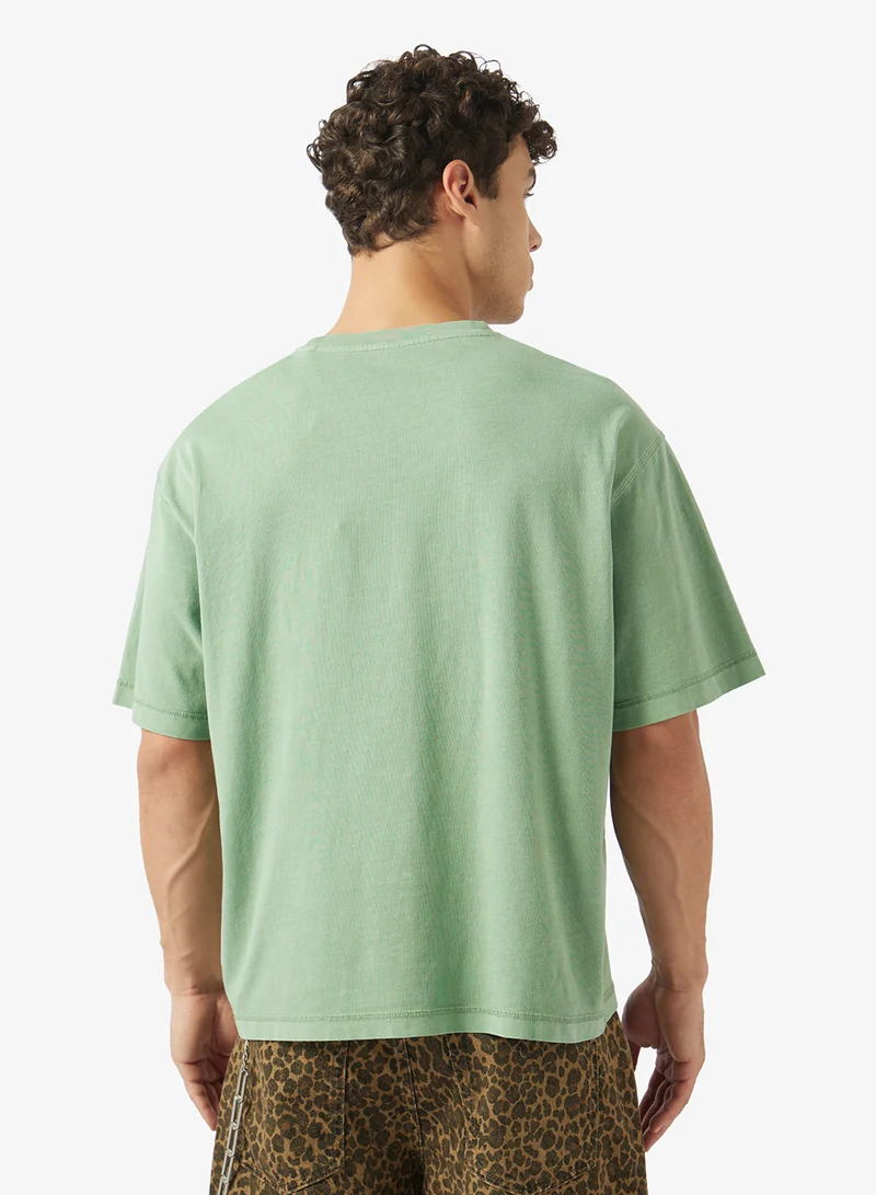 GUESS  Crew Neck Short Sleeve T-Shirt for Men | Best Price UAE
