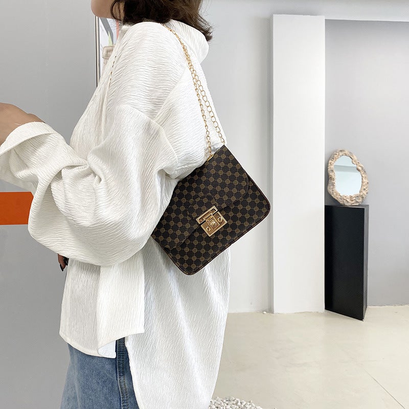 Bag Women'S 2021 New Point Digital Printing Lock Chain Small Square Bag Casual Mobile Phone Bag Small Bag - Image 4