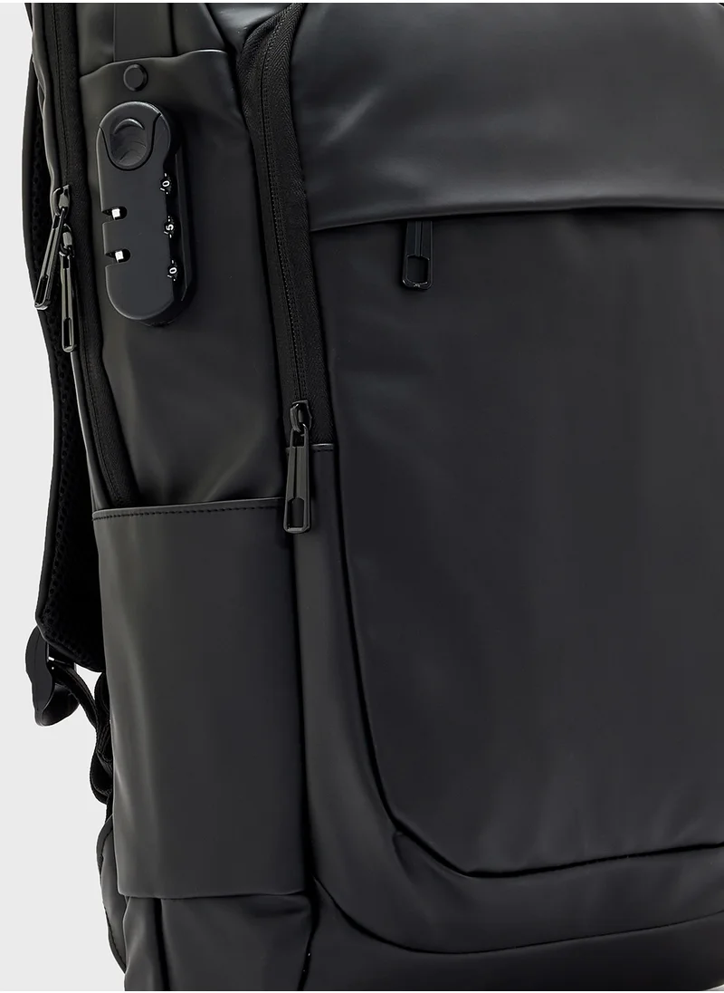 Robert Wood Padded Back Support Casual Backpack With Usb Port