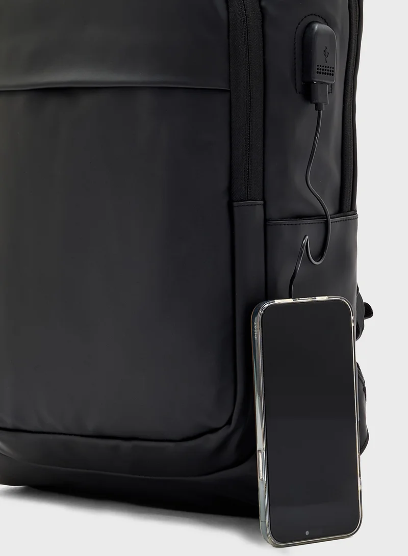 Robert Wood Padded Back Support Casual Backpack With Usb Port