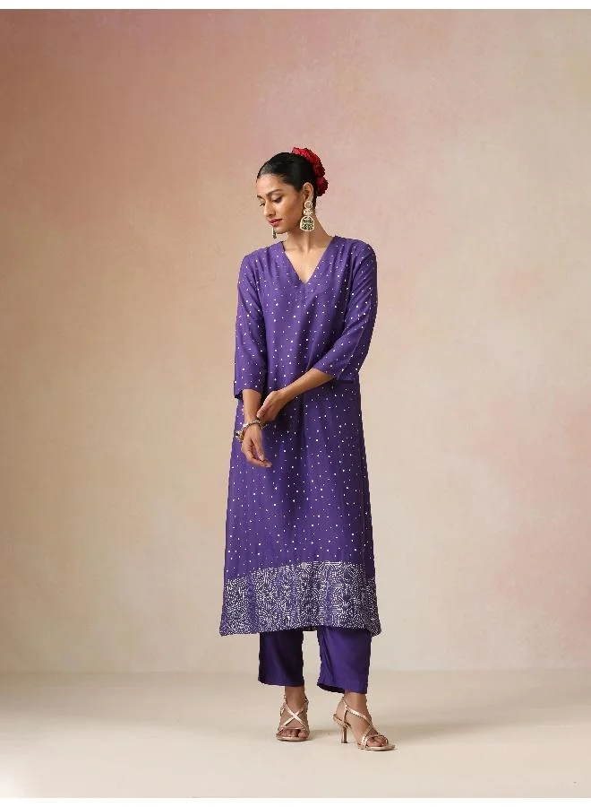 trueBrowns trueBrowns Purple Silver Foil Print Muslin Silk Straight High-Slit Kurta Set