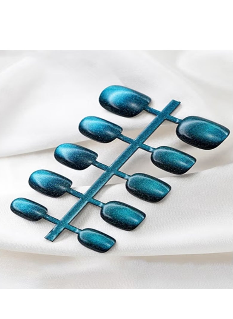 ElegaNail - أظافر صناعية على شكل عين القطة الكريستالية - Image 1