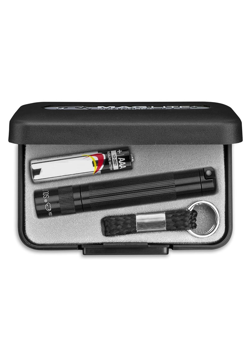 MAGLITE MAGLITE Solitaire Incandescent 1-Cell AAA flashlight in presentation box Black  - Image 1