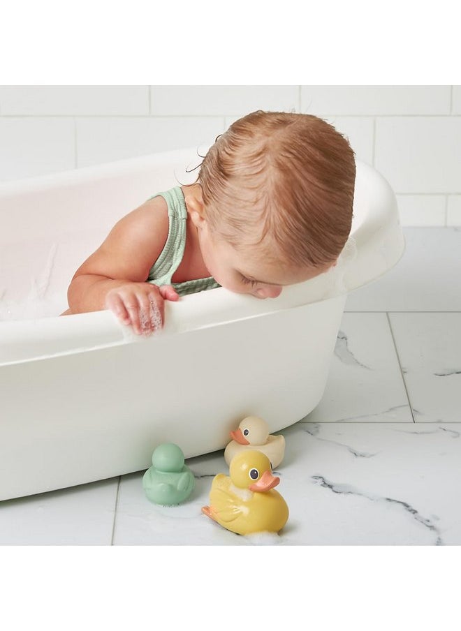 Itzy Ritzy - Itzy Ritzy Ducky Family - Set of 3 Duck Floating Bath Toys with Watertight Design (Duck) - Image 1