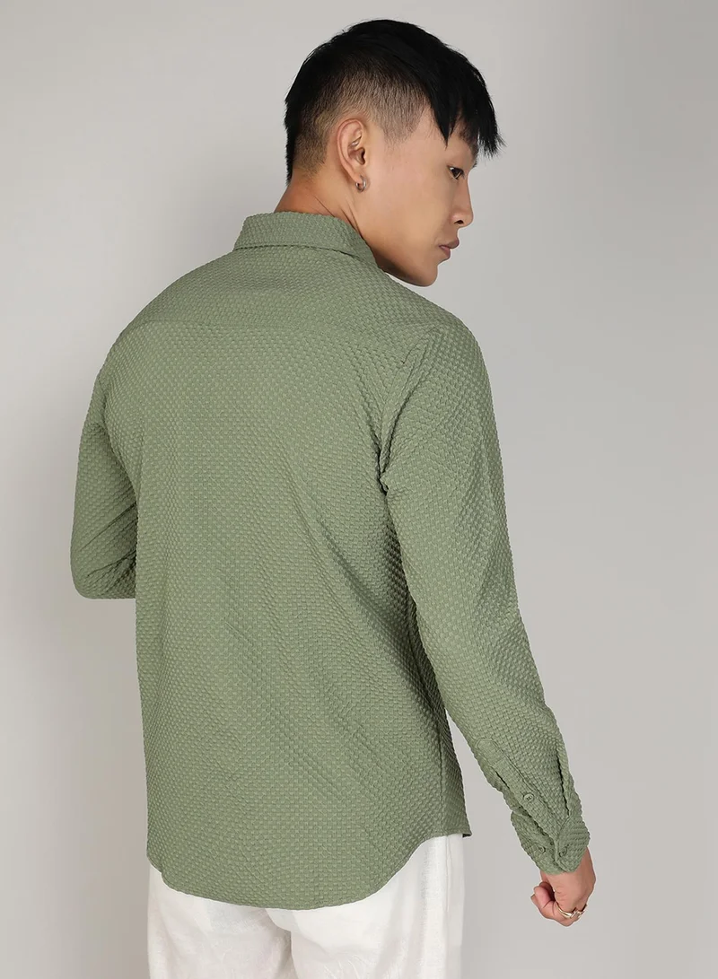 Campus Sutra Campus Sutra Men's Pistachio Green Textured Micro Buffalo Check Shirt For Casual Wear | Spread Collar | Long Sleeve | Button Closure | Shirt Crafted With Comfort Fit For Everyday Wear